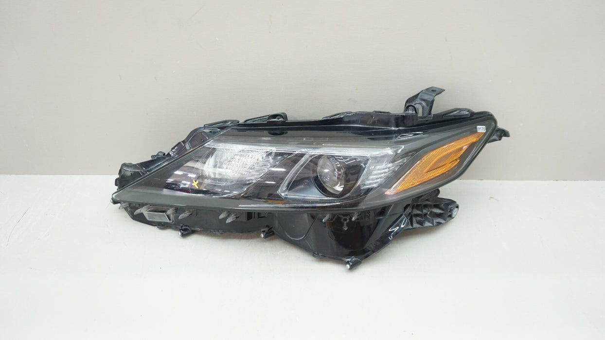 2018-2022 TOYOTA CAMRY FRONT LH LEFT DRIVER SIDE HEADLIGHT OEM