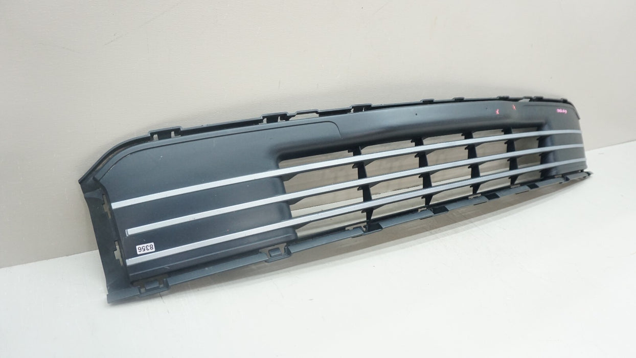 2013-2019 FORD FLEX FRONT LOWER BUMPER GRILLE OEM DA83-17K945-AAW