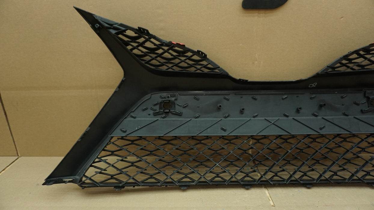 2018-2020 TOYOTA CAMRY SE XSE FRONT LOWER BUMPER GRILLE GRILL OEM 53113-06130/40