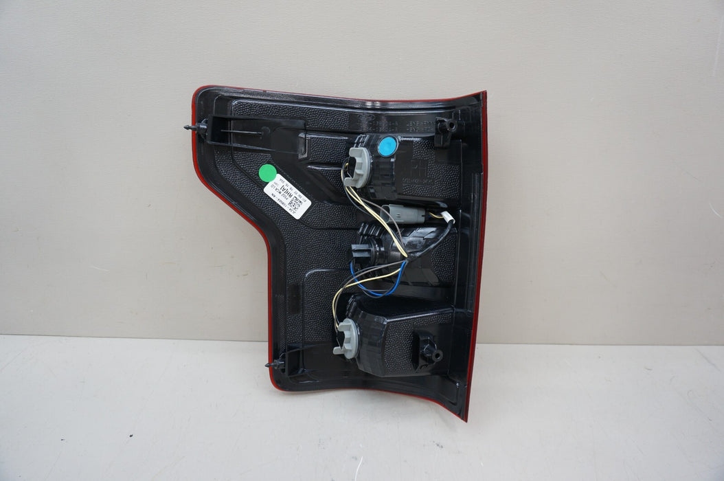 **NEW** 2018-2020 FORD F150 F-150 REAR RIGHT PASSENGER SIDE TAIL LIGHT OEM