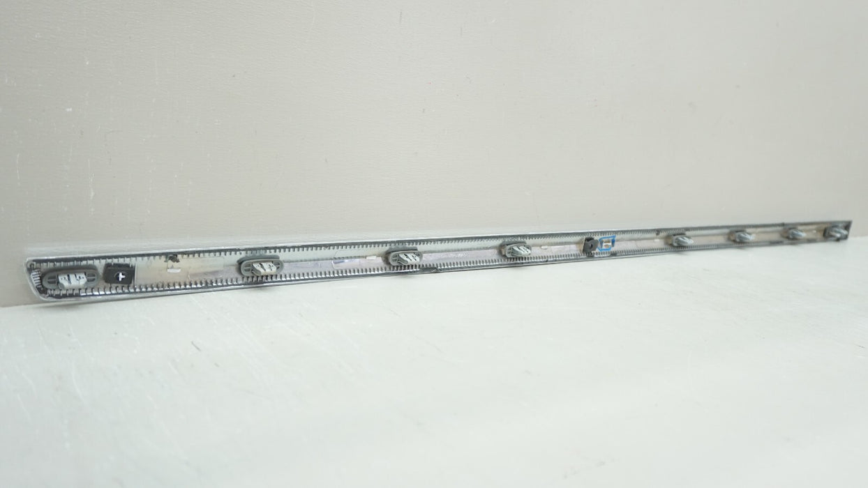 2018-2024 LINCOLN NAVIGATOR FRONT RIGHT DOOR WINDOW MOLDING TRIM CHROME