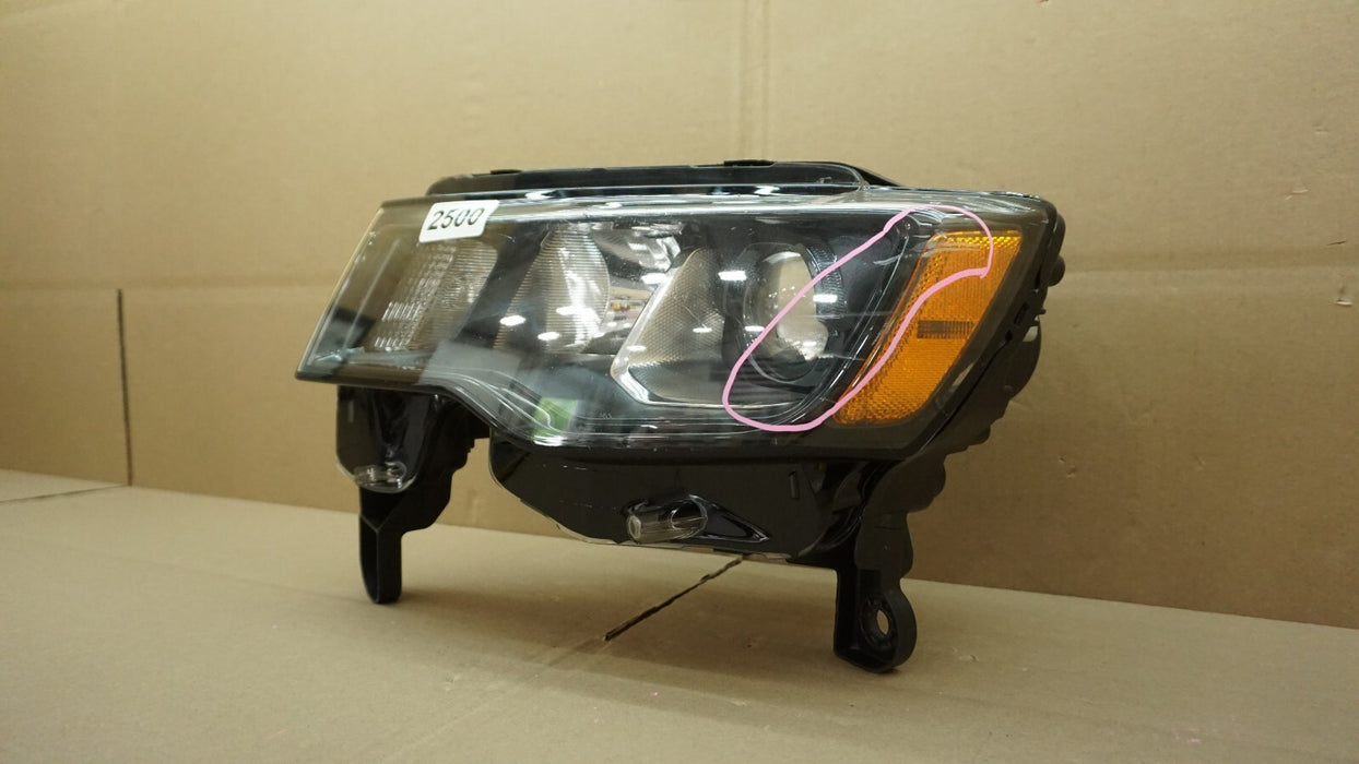 2017-2021 JEEP GRAND CHEROKEE FRONT LEFT DRIVER SIDE HEADLIGHT HALOGEN OEM