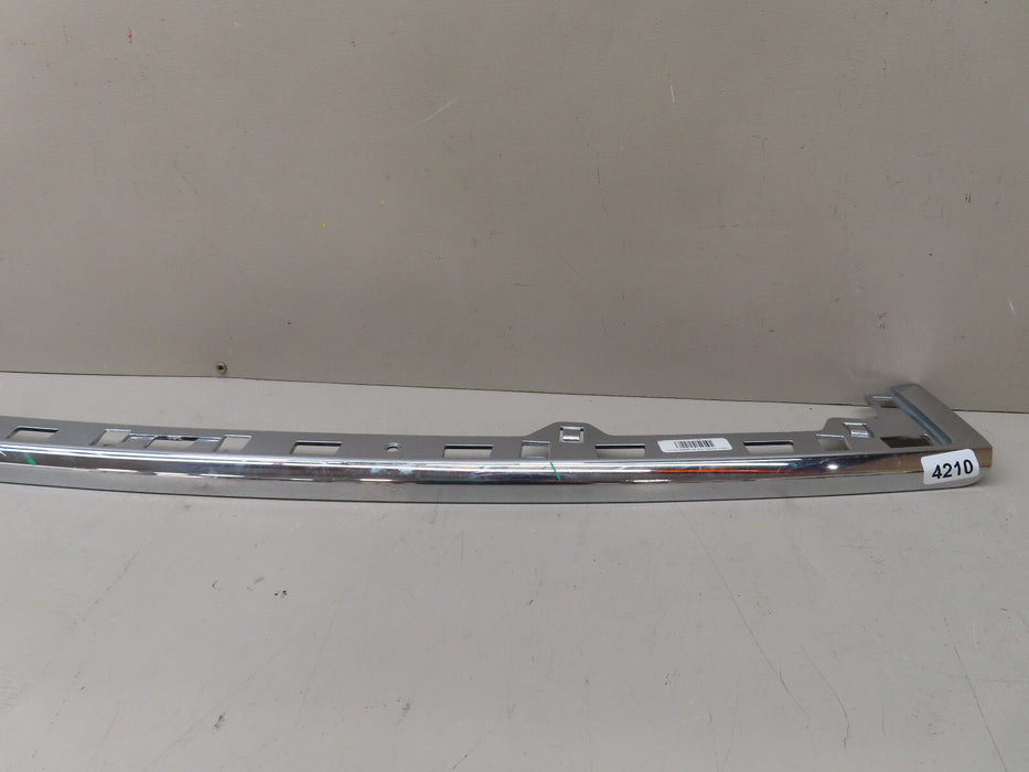 2011-2022 JEEP GRAND CHEROKEE WK REAR BUMPER STEP PAD MOLDING OEM