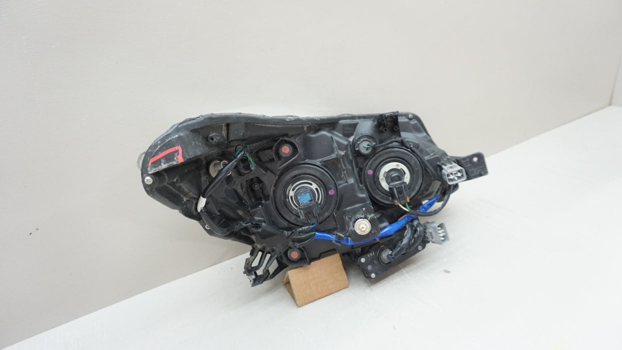 2017-2018 SUBARU FORESTER FRONT LH LEFT DRIVER SIDE HALOGEN HEADLIGHT OEM