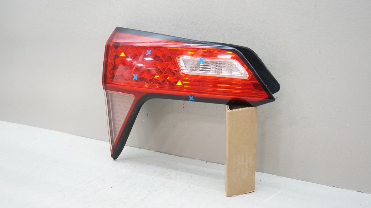 2016-2018 HONDA HR-V REAR LEFT DRIVER SIDE INNER TAIL LIGHT OEM