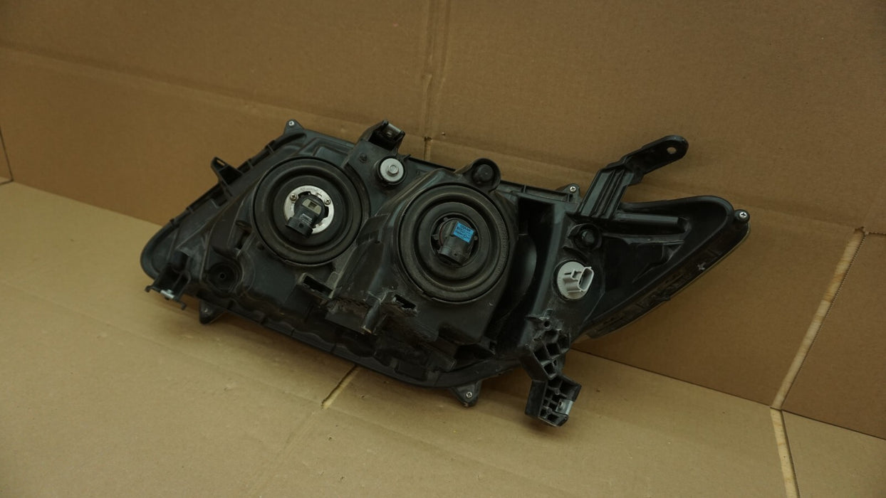 2011-2013 HONDA ODYSSEY FRONT RIGHT PASSENGER SIDE HALOGEN HEADLIGHT OEM