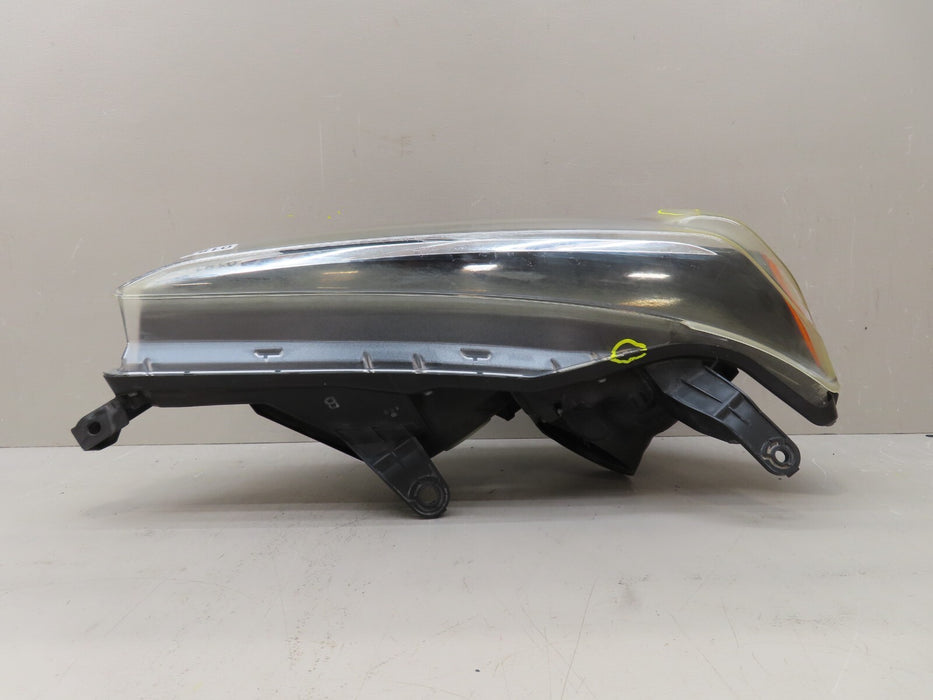 2014-2020 TOYOTA 4RUNNER FRONT RIGHT PASSENGER SIDE HEADLIGHT LAMP HALOGEN OEM