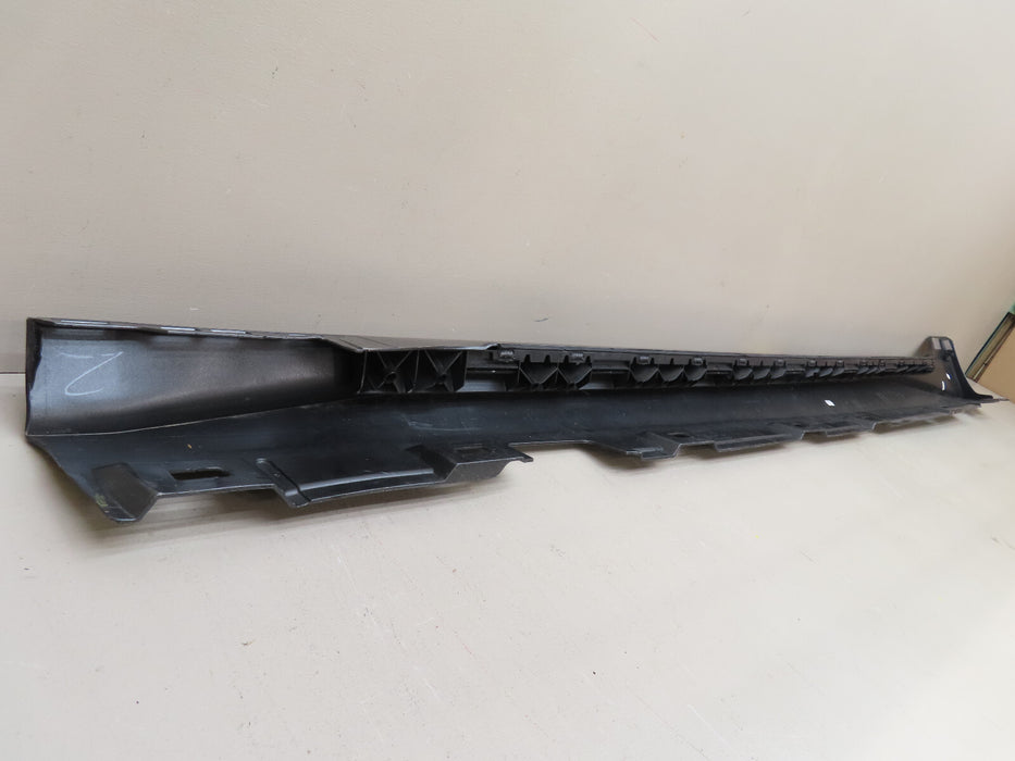 2018 - 2020 AUDI A5 SPORTBACK RIGHT SIDE SKIRT ROCKER PANEL MOLDING OEM 8w885386