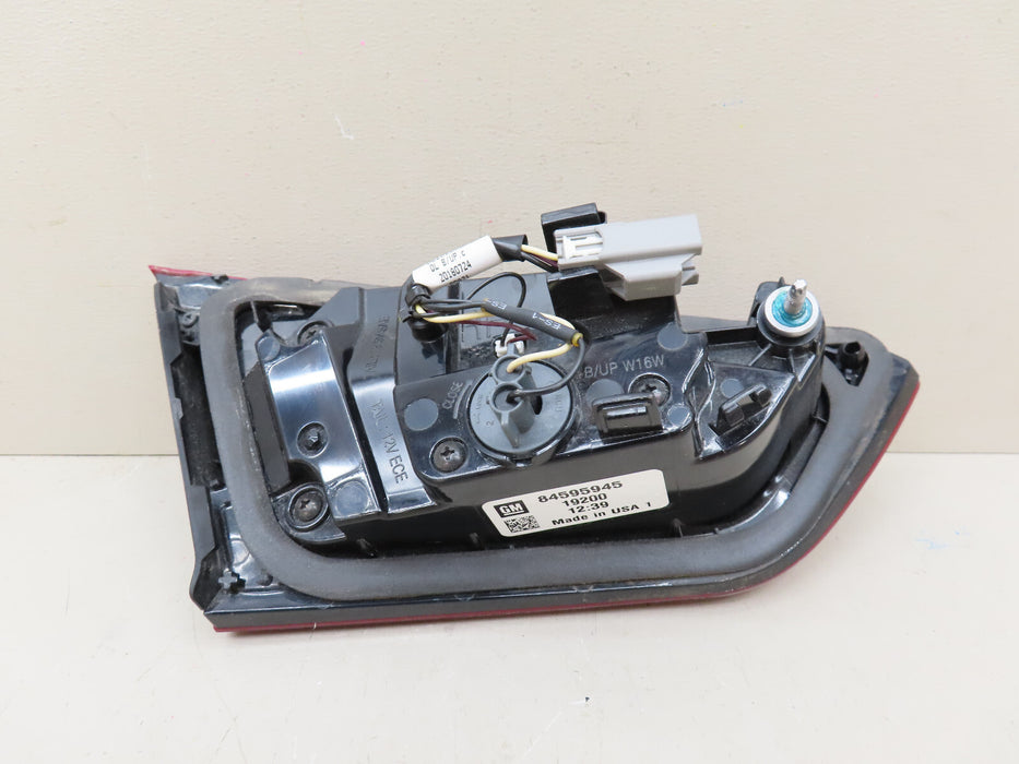 2019-2023 CHEVROLET MALIBU REAR RIGHT PASSENGER SIDE TAIL LIGHT INNER OEM