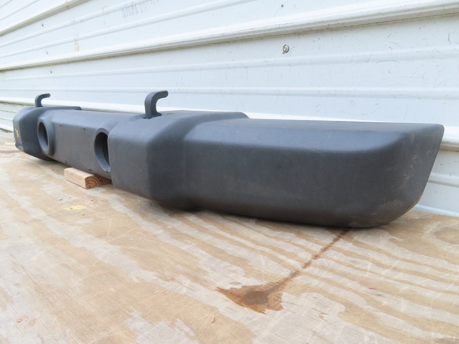 2007-2009 JEEP WRANGLER RUBICON SAHARA FRONT BUMPER W/ TOW TOWING HOOK OEM