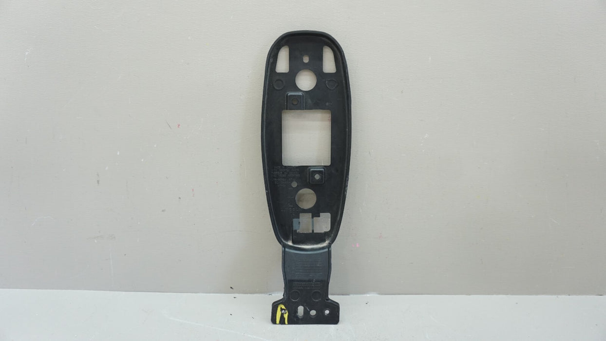 2018-2023 LINCOLN NAVIGATOR FRONT BADGE MOLDING BRACKET NL7B-8C324 OEM