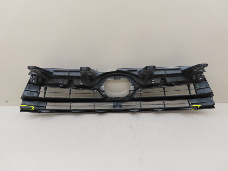 2014-2016 TOYOTA HIGHLANDER FRONT UPPER GRILLE OEM 53111-0E150