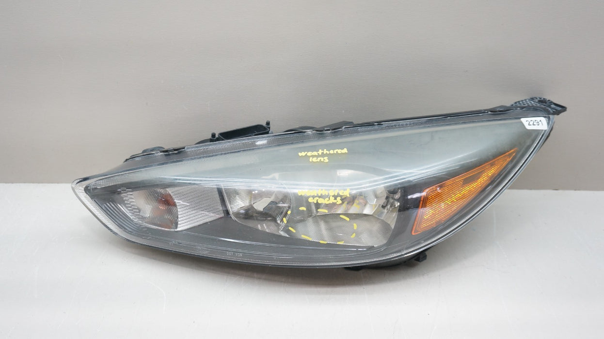 2015-2018 FORD FOCUS FRONT LH LEFT DRIVER SIDE HALOGEN HEADLIGHT OEM