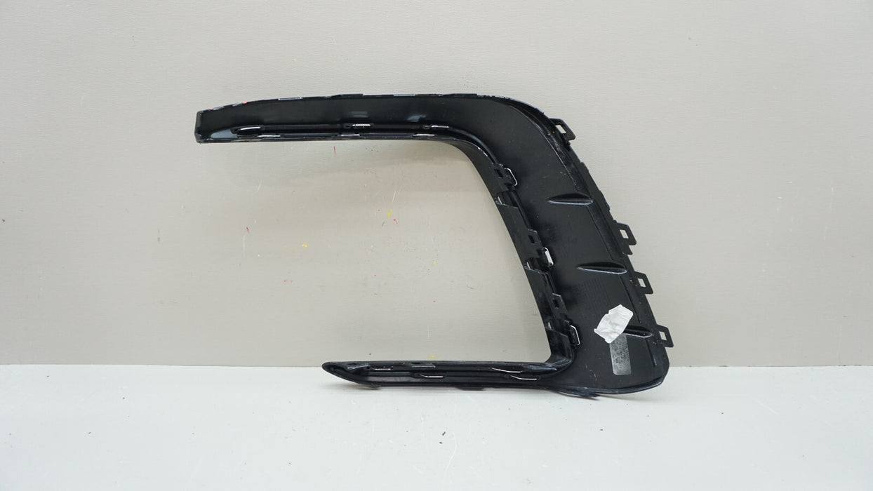 2018-2021 VOLKSWAGEN TIGUAN R LINE FRONT RH RIGHT FOG LIGHT TRIM COVER OEM