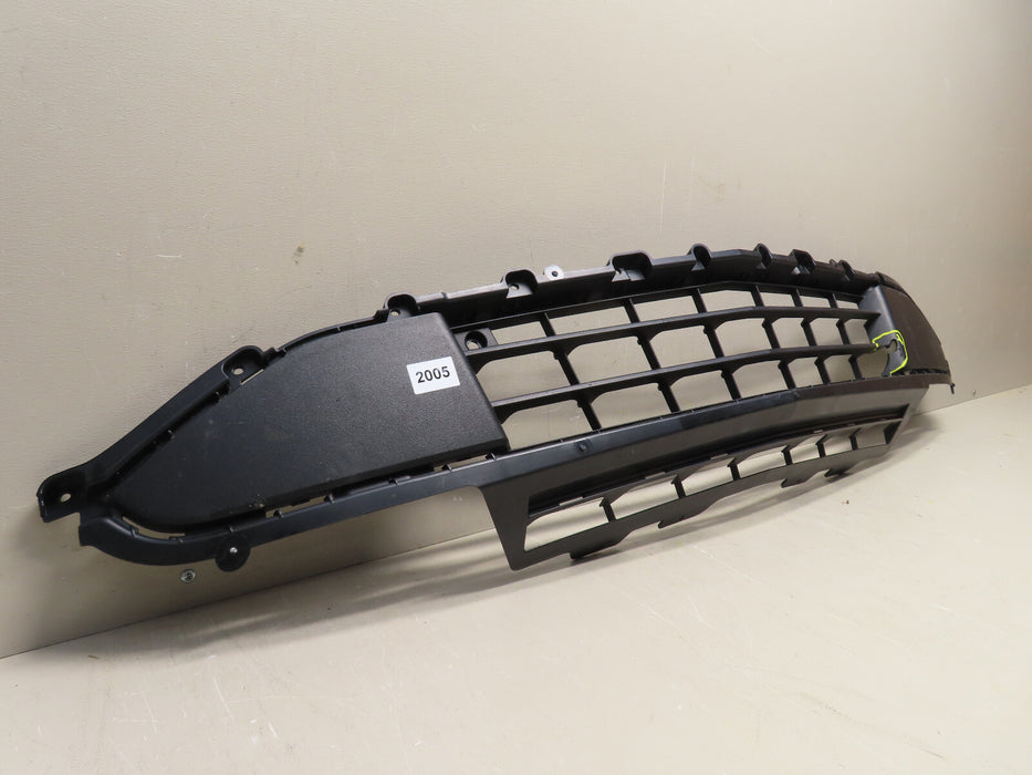 2016-2020 CHEVROLET TRAVERSE FRONT LOWER GRILLE GRILL OEM P# 84402021