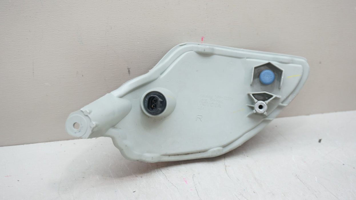 2010-2015 LEXUS RX350 RX450H REAR RIGHT SIDE BUMPER REFLECTOR OEM
