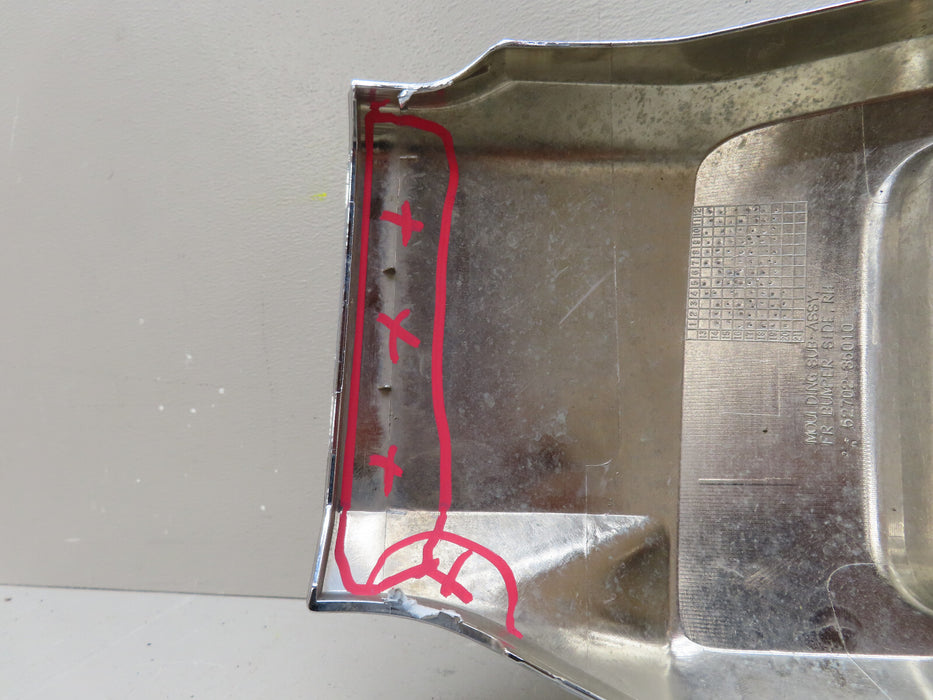 2014-2022 TOYOTA 4RUNNER FRONT RIGHT PASSENGER FOG LIGHT BEZEL COVER OEM