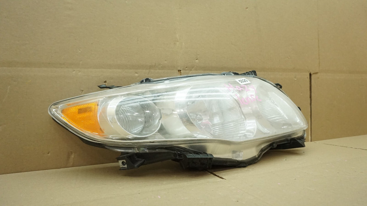 2011-2013 TOYOTA COROLLA FRONT RIGHT PASSENGER SIDE HEADLIGHT HALOGEN