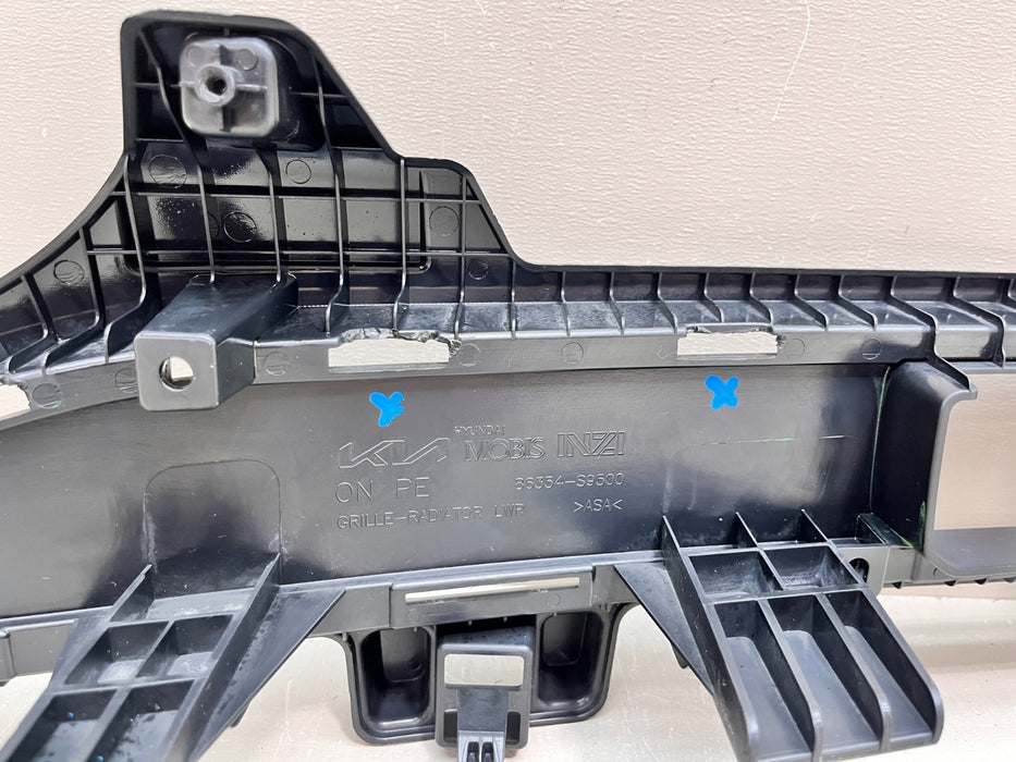 2023-2024 KIA TELLURIDE FRONT BUMPER UPPER GRILLE OEM 86354-S9500