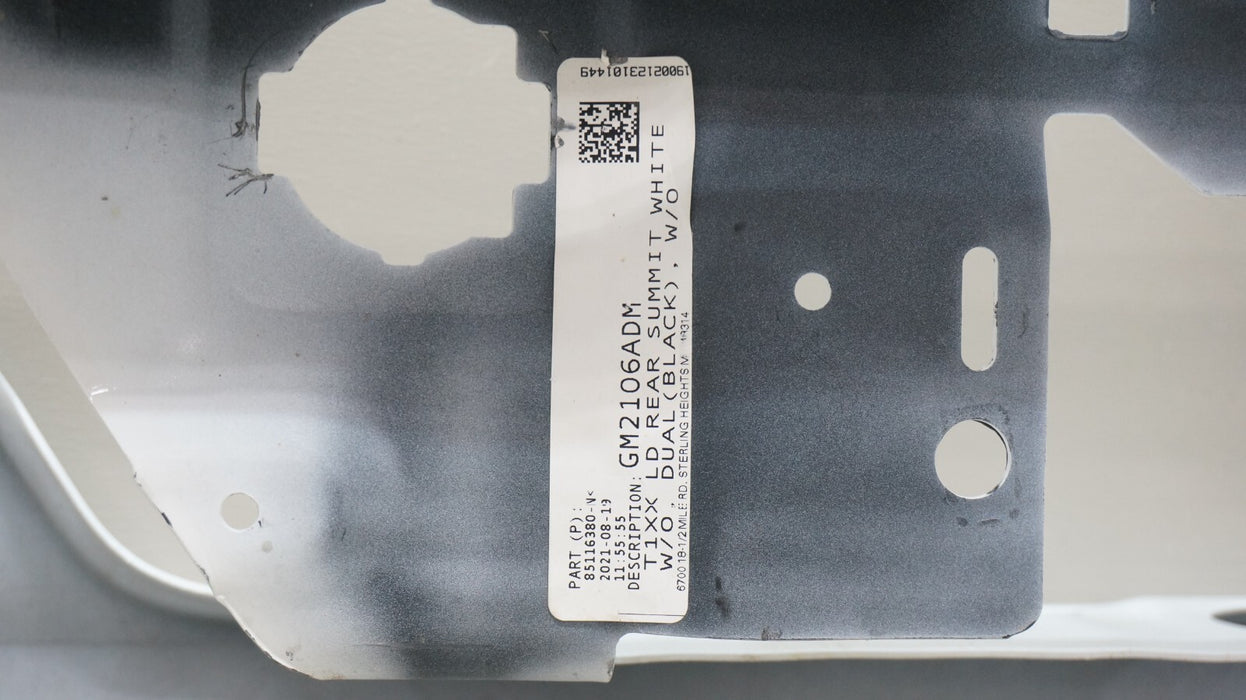2019-2022 CHEVROLET SILVERADO GMC SIERRA 1500 REAR BUMPER METAL OEM 84429050