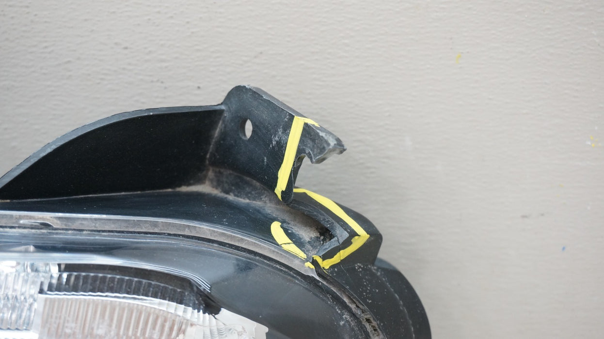 2019-2024 CHEVROLET MALIBU FRONT LEFT DRIVER SIDE HALOGEN FOG LIGHT OEM 84843547