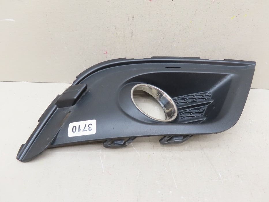 2016 2017 2018 BUICK ENVISION FRONT RIGHT PASSENGER FOG LIGHT COVER BEZEL OEM
