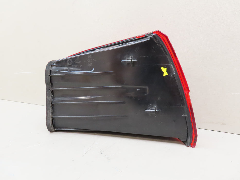 2016-2018 VOLKSWAGEN JETTA REAR RIGHT PASSENGER SIDE OUTER TAIL LIGHT LAMP OEM