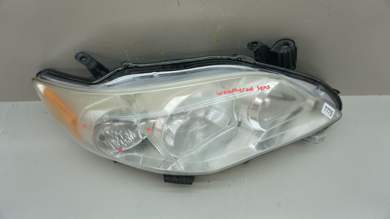 2011-2013 TOYOTA COROLLA FRONT RIGHT PASSENGER SIDE HEADLIGHT HALOGEN OEM
