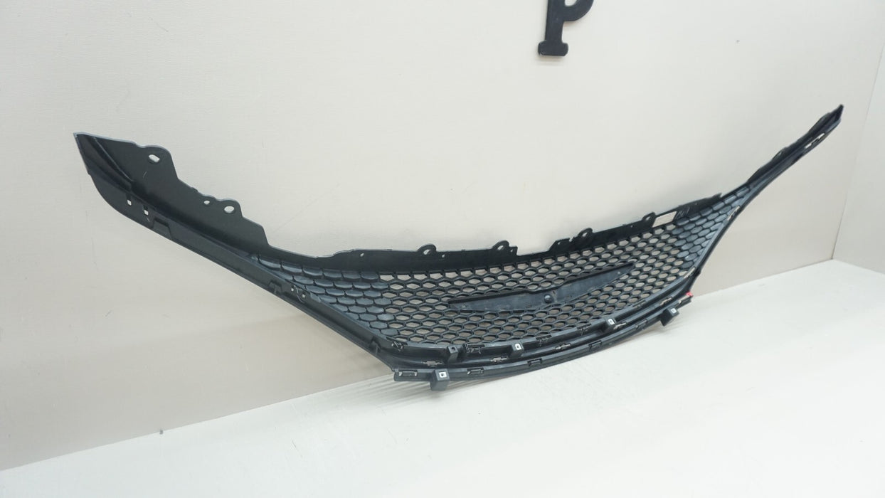 2017-2020 CHRYSLER PACIFICA FRONT UPPER BUMPER RADIATOR GRILLE OEM 68228996AB