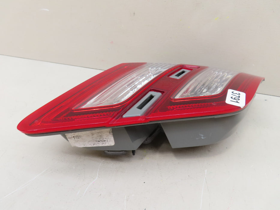 2013-2019 FORD TAURUS REAR LEFT DRIVER SIDE TRUNK INNER TAIL LIGHT OEM