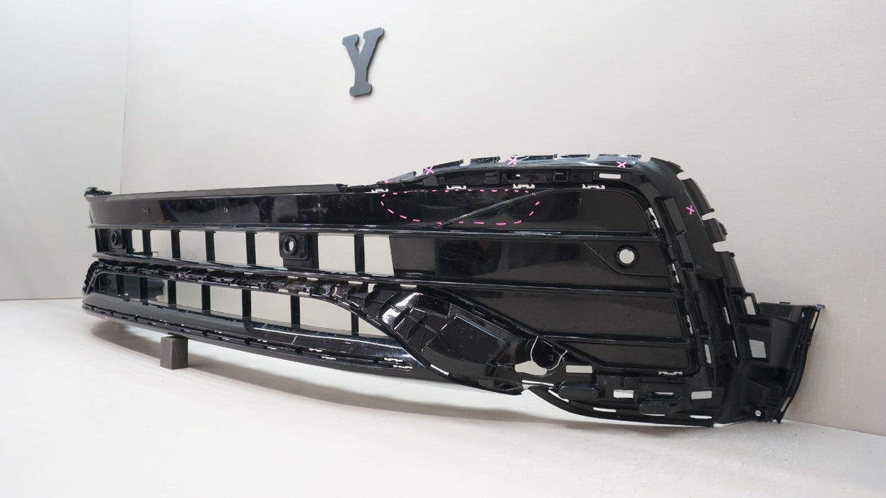 2022-2023 VOLKSWAGEN TIGUAN R-LINE FRONT LOWER BUMPER GRILLE OEM 5NN853677L