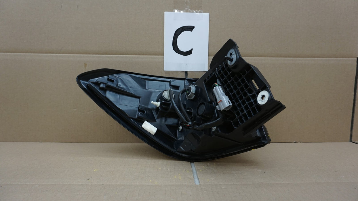 2020-2022 SUBARU OUTBACK REAR RIGHT PASSENGER SIDE OUTER TAIL LIGHT LED LAMP OEM