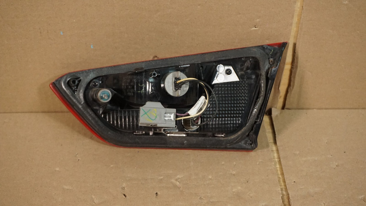 2016-2022 CHEVROLET MALIBU REAR LEFT LH DRIVERS SIDE INNER TAIL LIGHT OEM