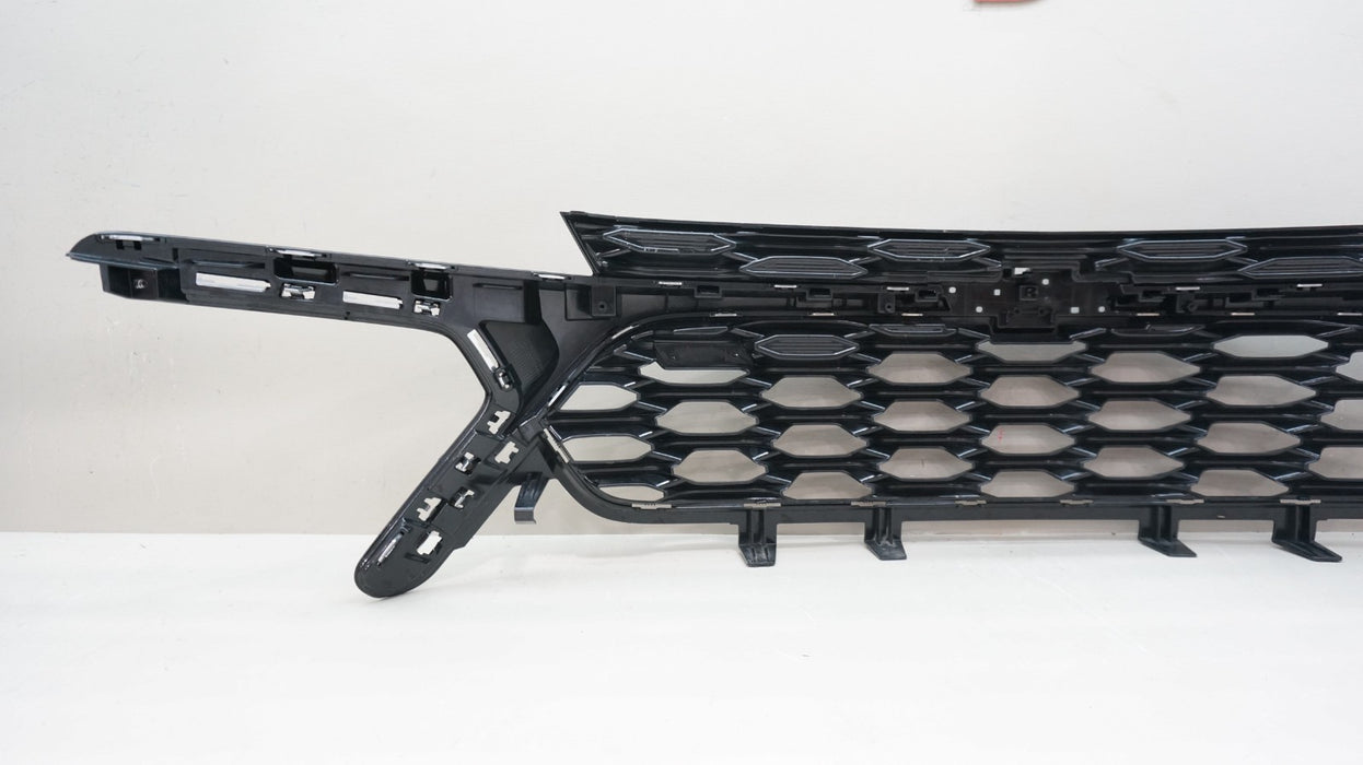 2024-2025 CHEVROLET TRAX RS FRONT RADIATOR GRILLE GRILL 42769274 OEM