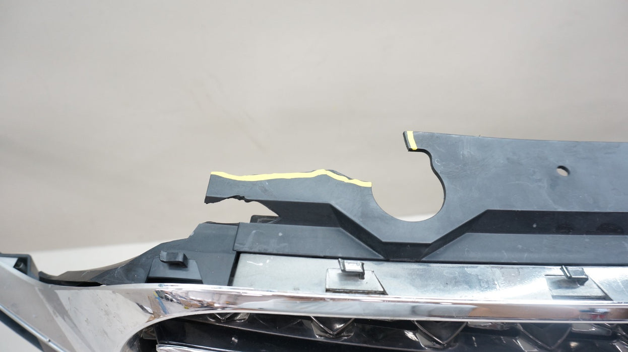 2018-2021 BUICK ENCLAVE FRONT RADIATOR GRILLE GRILL 84367463 OEM