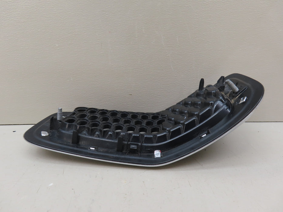 2014-2018 JEEP CHEROKEE FRONT RADIATOR GRILL GRILLE INSERT #7 OEM
