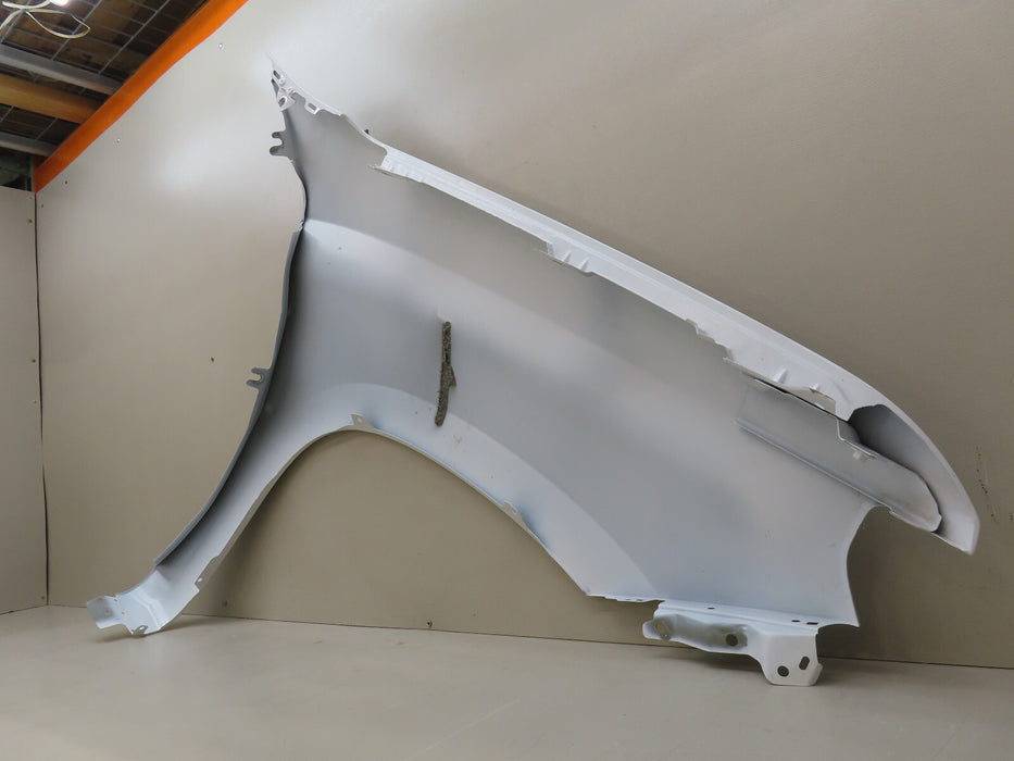 ..2019-2023 CHEVROLET SILVERADO 1500 Z71 LEFT DRIVER SIDE FENDER PANEL OEM