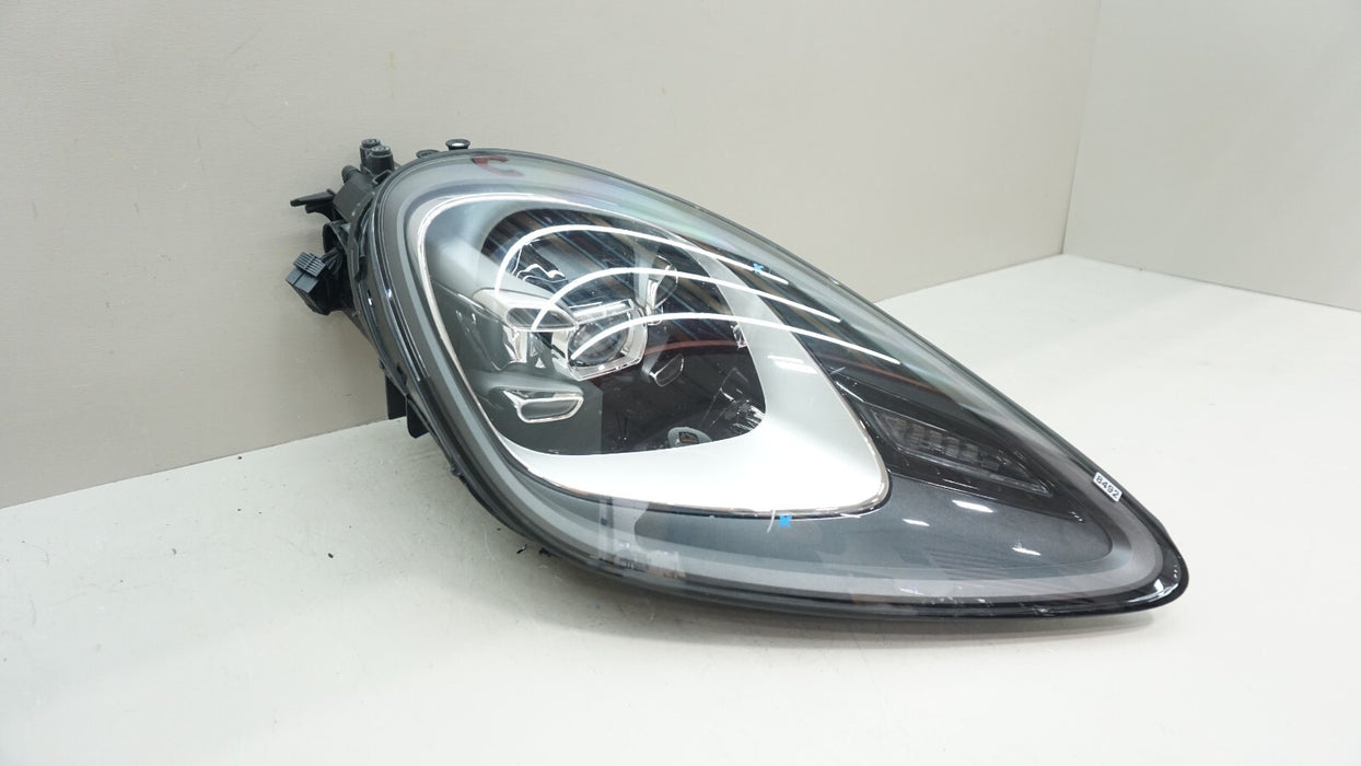 2019-2023 PORSCHE CAYENNE FRONT RIGHT PASSENGER SIDE LED HEADLIGHT OEM