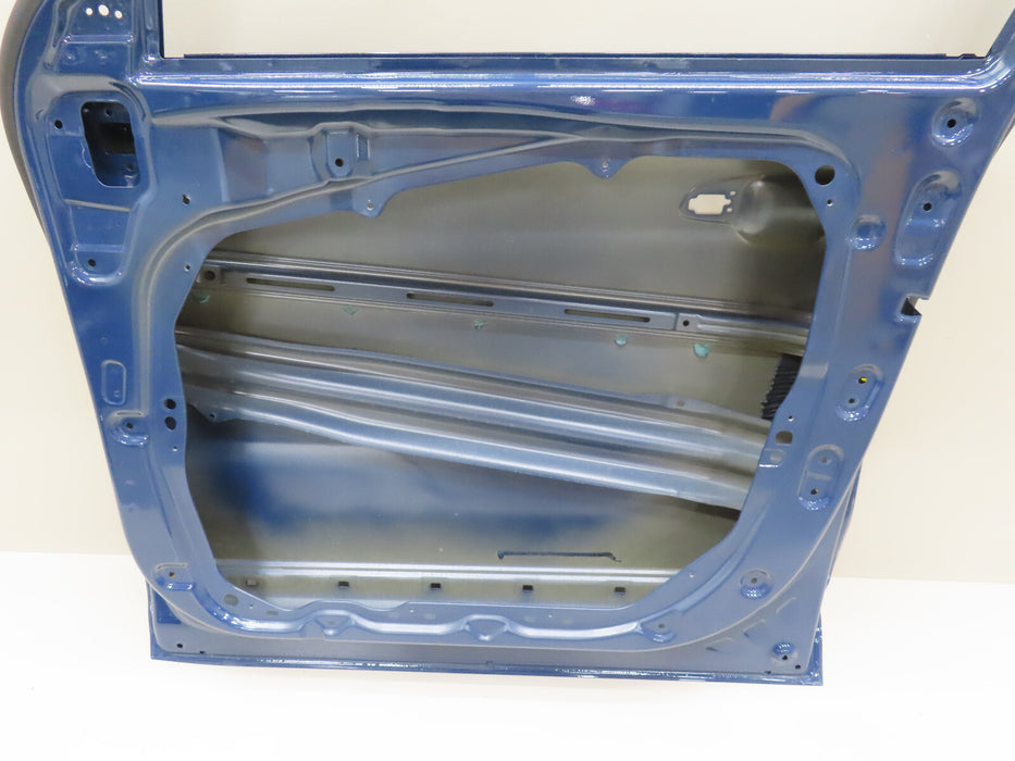 2020-2024 KIA TELLURIDE RIGHT PASSENGER SIDE FRONT DOOR SHELL OEM