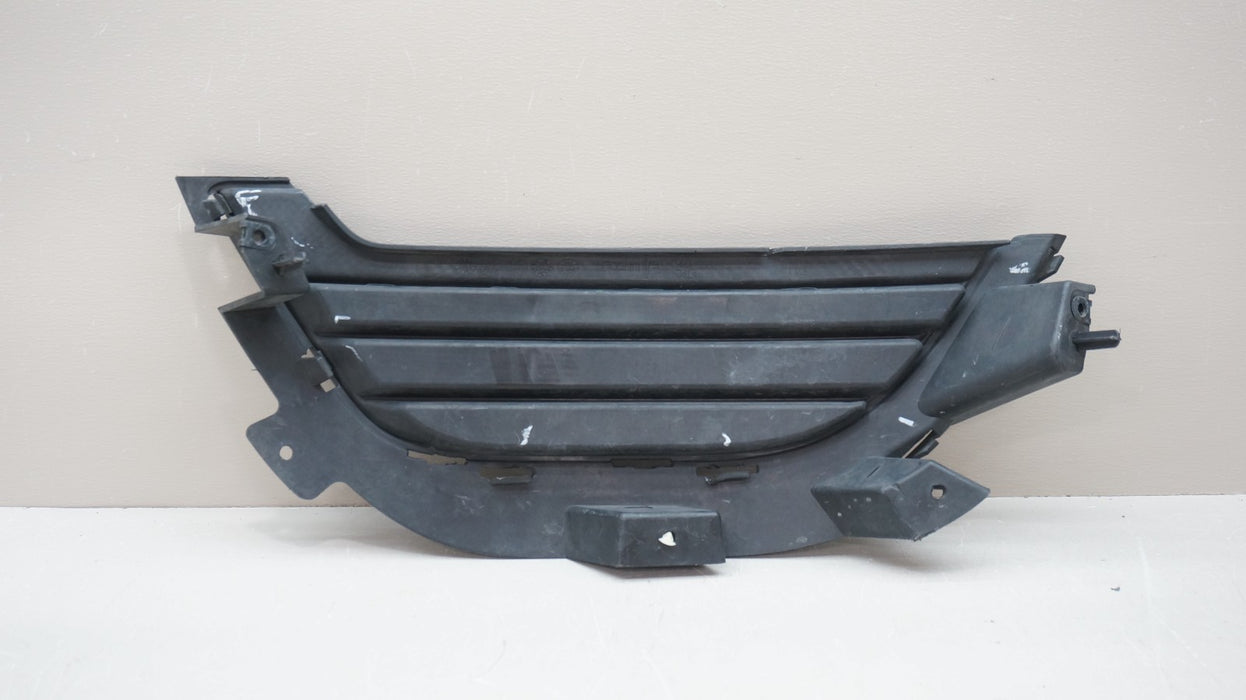 2017-2020 LINCOLN MKZ FRONT RIGHT PASSENGER SIDE FOG LIGHT COVER OEM HP53-19953