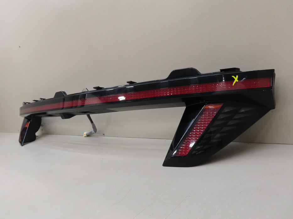 2025 HYUNDAI TUCSON REAR COMBINATION LIGHT CENTER OEM