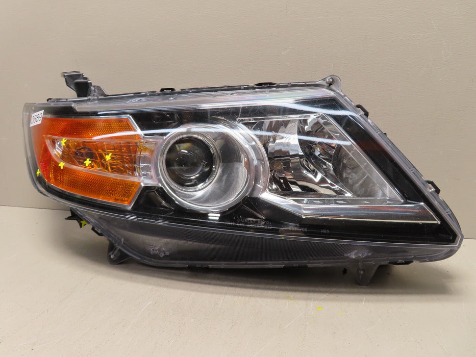 2014 2015 2016 2017 HONDA ODYSSEY RIGHT PASSENGER HALOGEN HEADLIGHT OEM