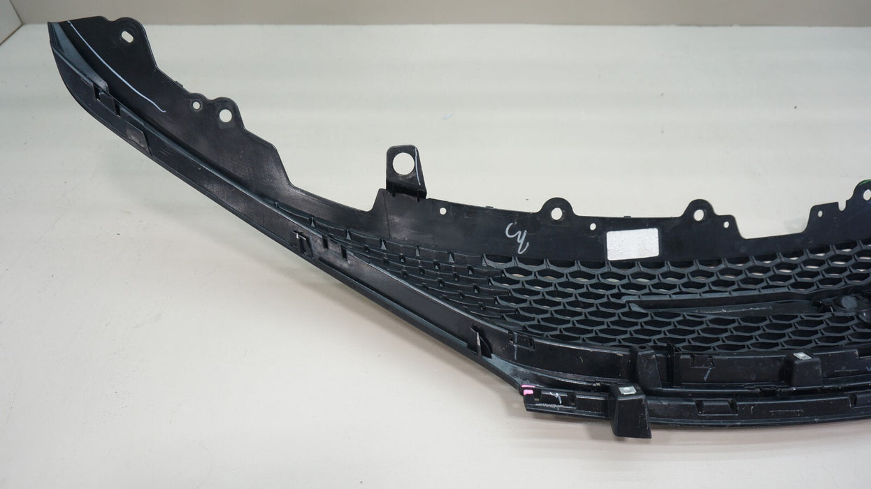 2017-2020 CHRYSLER PACIFICA FRONT UPPER BUMPER RADIATOR GRILLE OEM 68243485AC
