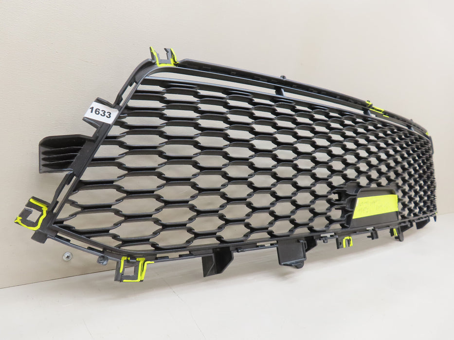 2022-2024 JEEP GRAND CHEROKEE FRONT BUMPER LOWER GRILL GRILLE OEM