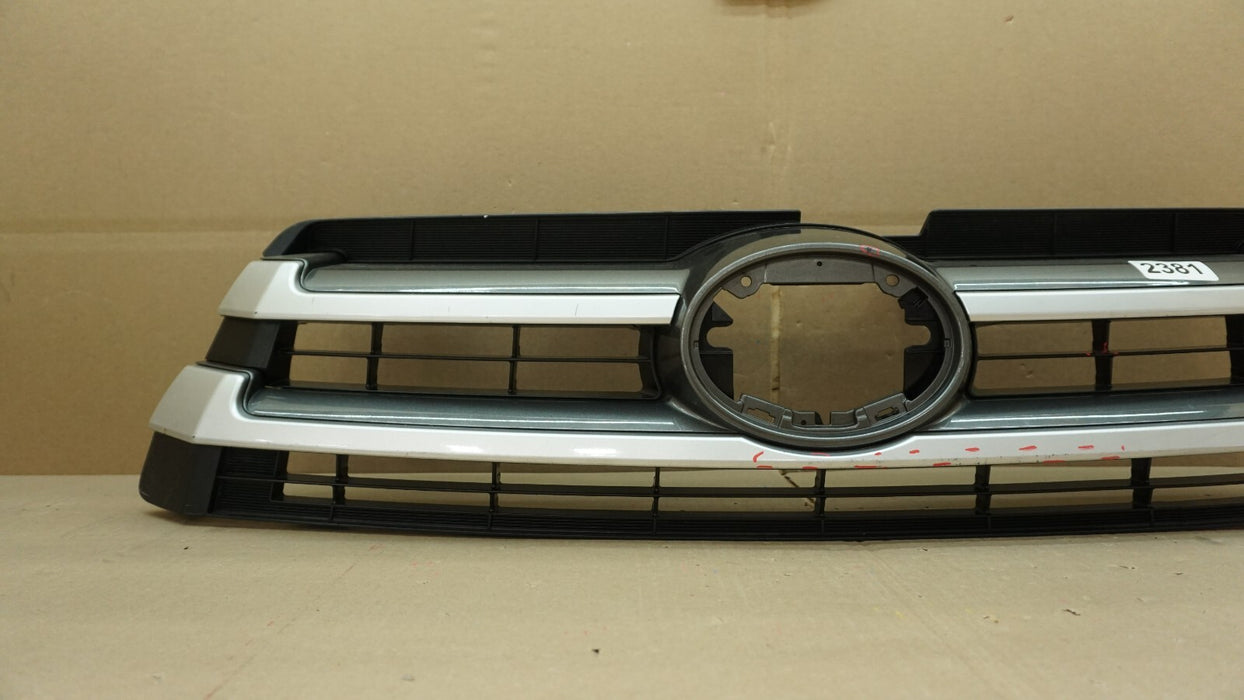 2017-2018 TOYOTA HIGHLANDER FRONT BUMPER UPPER GRILL GRILLE OEM 531110E220 17 18