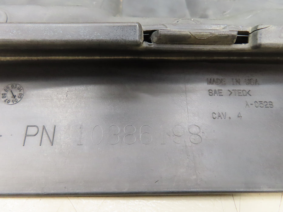 2003-2006 CHEVROLET SILVERADO 1500 FRONT LOWER BUMPER COVER OEM 10367213