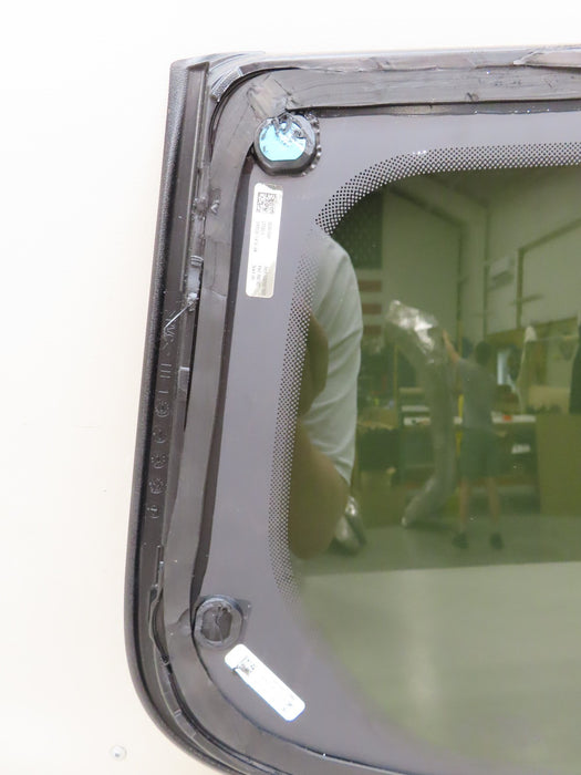 2022-2024 JEEP GRAND WAGONEER-WAGONEER REAR LEFT DRIVER QUARTER GLASS OEM