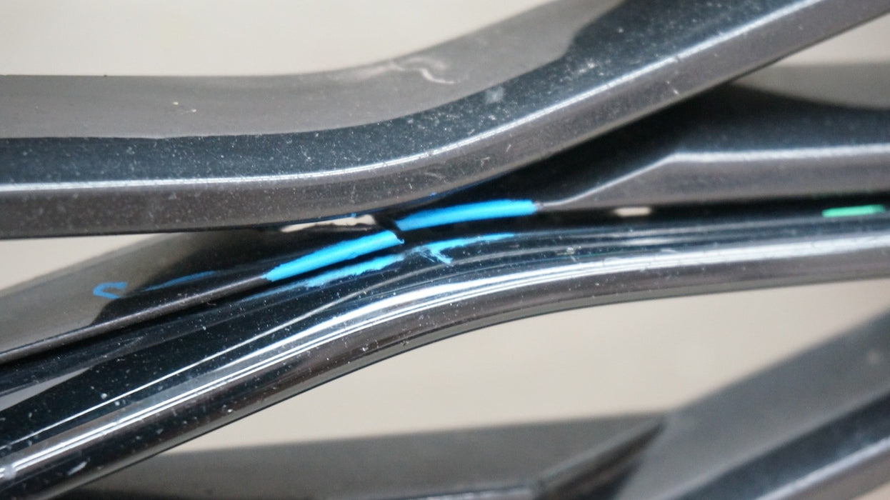 2019-2024 CHEVROLET MALIBU FRONT BUMPER RADIATOR GRILLE OEM 84338683