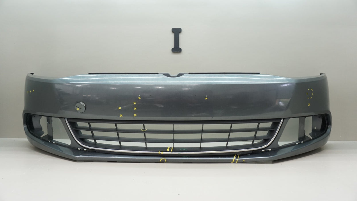 2011-2014 VOLKSWAGEN JETTA GLI FRONT BUMPER COVER W/ GRILLE OEM 5C6.807.221
