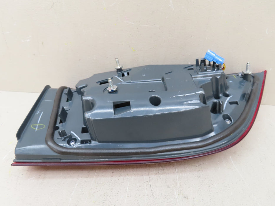 2014-2018 BMW X5 REAR RIGHT PASSENGER TAIL LIGHT INNER LED OEM